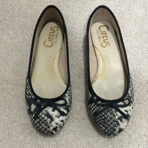 Sam Edelman snake print ballet flats size 6.5